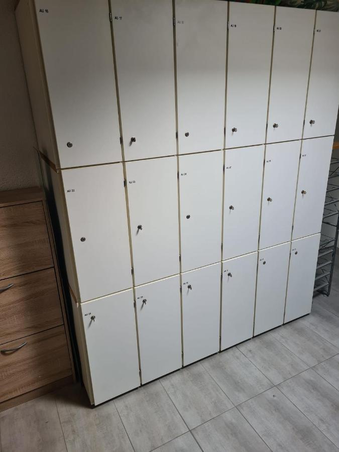 Pension Mediterrano Bedburg Exteriör bild