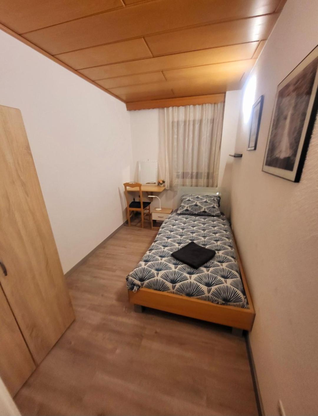 Pension Mediterrano Bedburg Exteriör bild